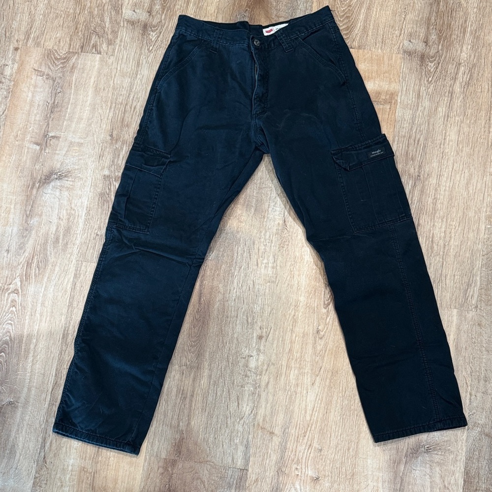 Wrangler Men's Black Cargo Pants 30-32